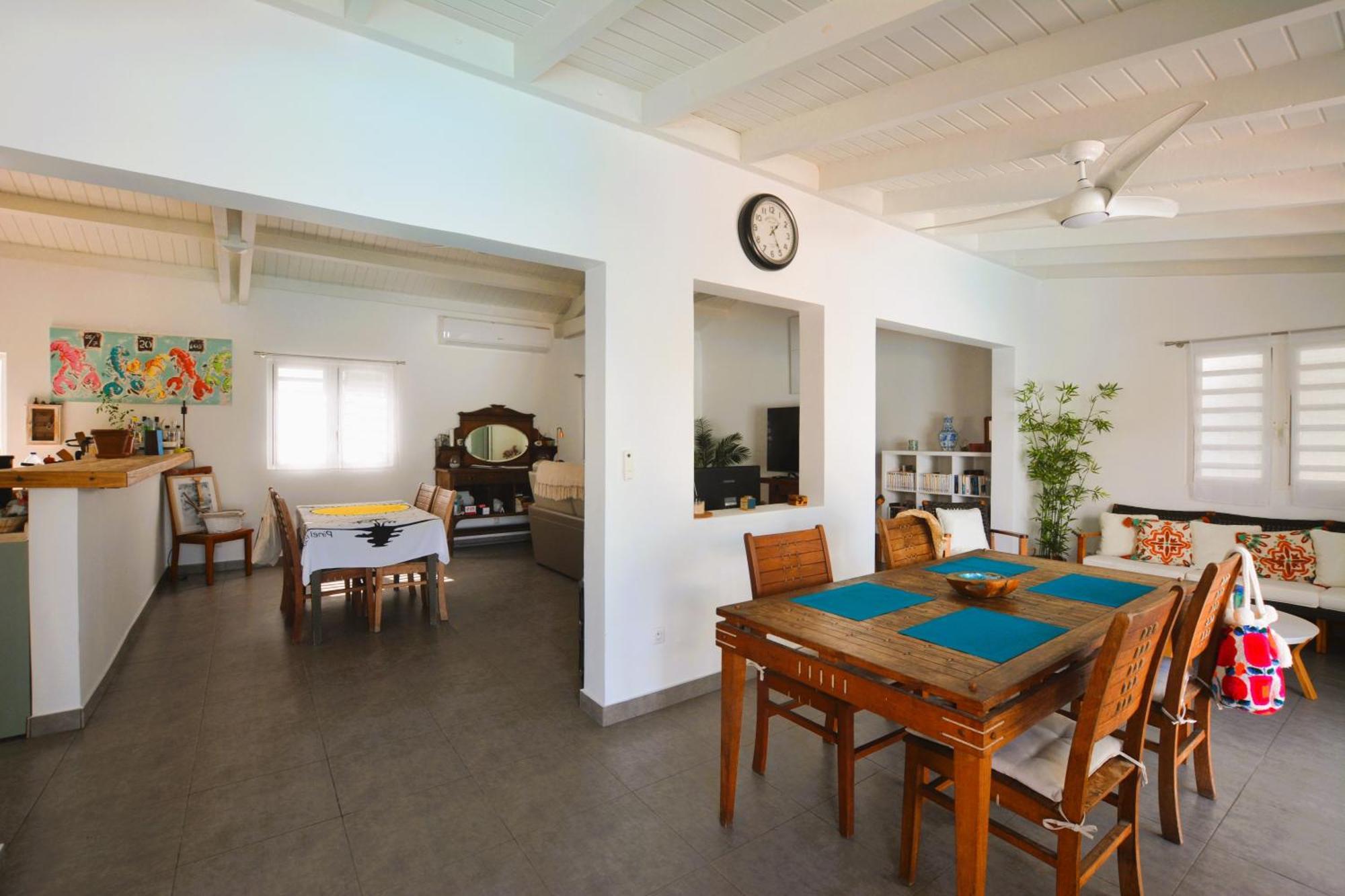 Tiko Lodge Sxm Quarter of Orleans Rum bild